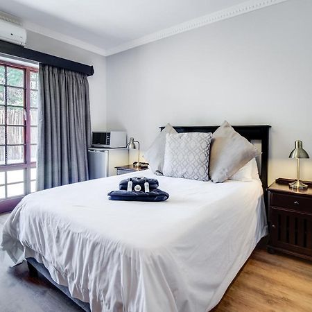 The Nightingale Guesthouse Bloemfontein Zewnętrze zdjęcie