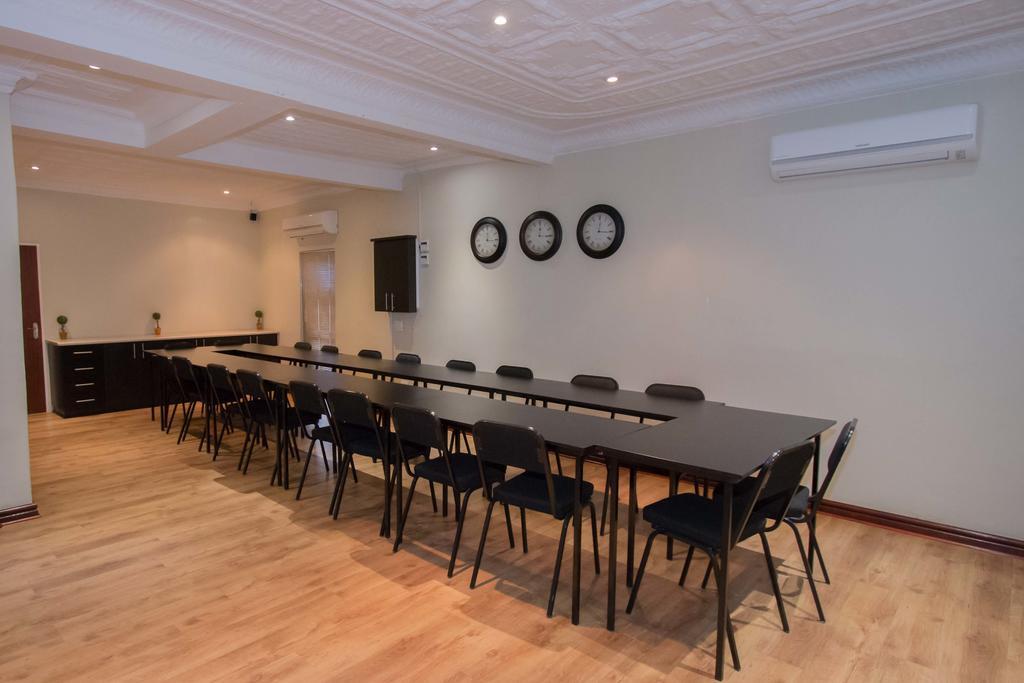 The Nightingale Guesthouse Bloemfontein Zewnętrze zdjęcie