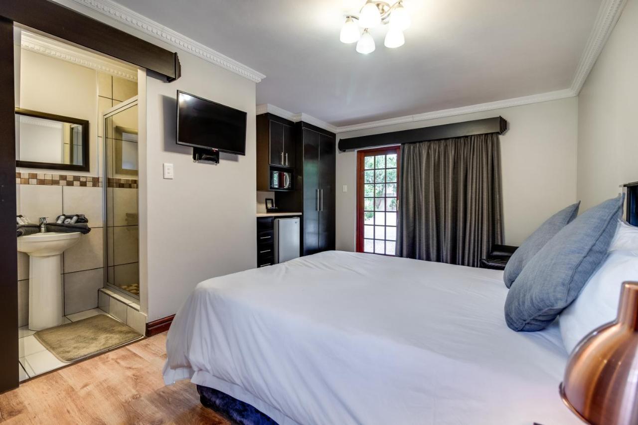 The Nightingale Guesthouse Bloemfontein Zewnętrze zdjęcie