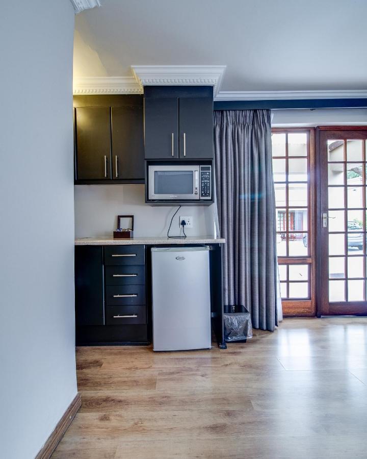 The Nightingale Guesthouse Bloemfontein Zewnętrze zdjęcie