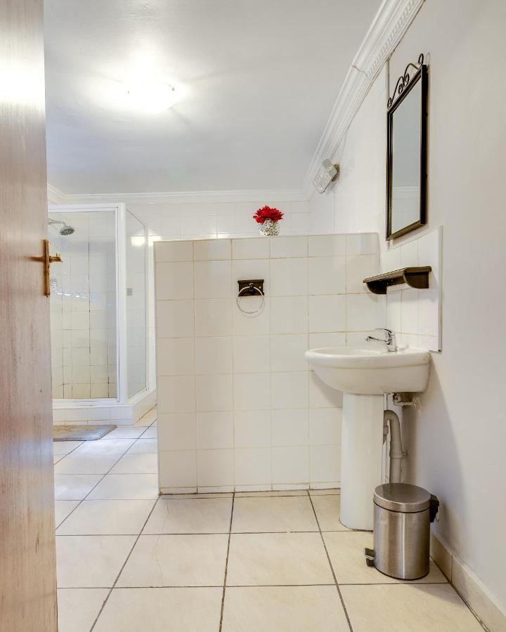 The Nightingale Guesthouse Bloemfontein Zewnętrze zdjęcie