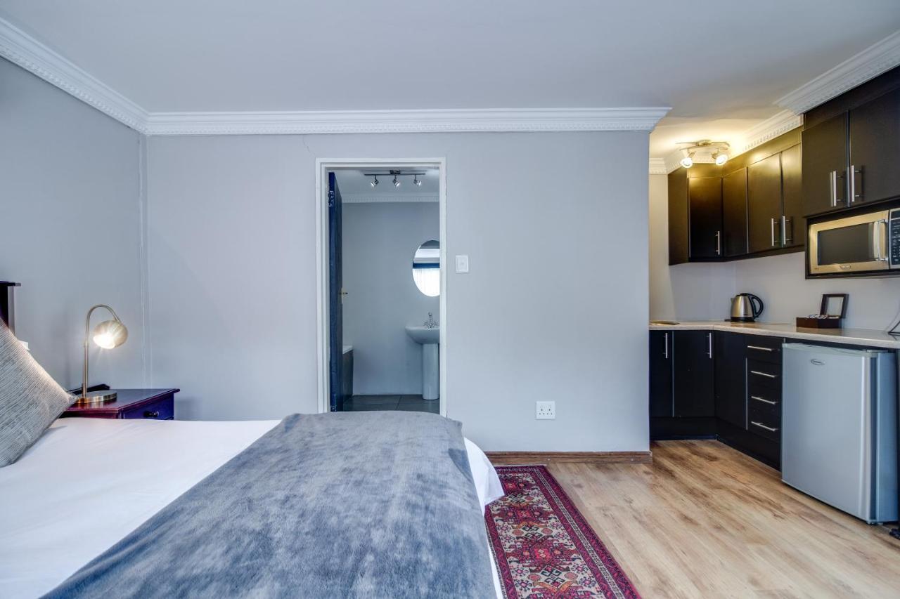 The Nightingale Guesthouse Bloemfontein Zewnętrze zdjęcie