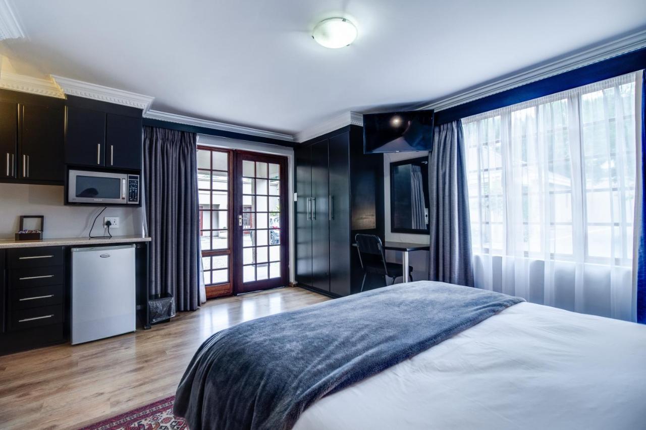 The Nightingale Guesthouse Bloemfontein Zewnętrze zdjęcie